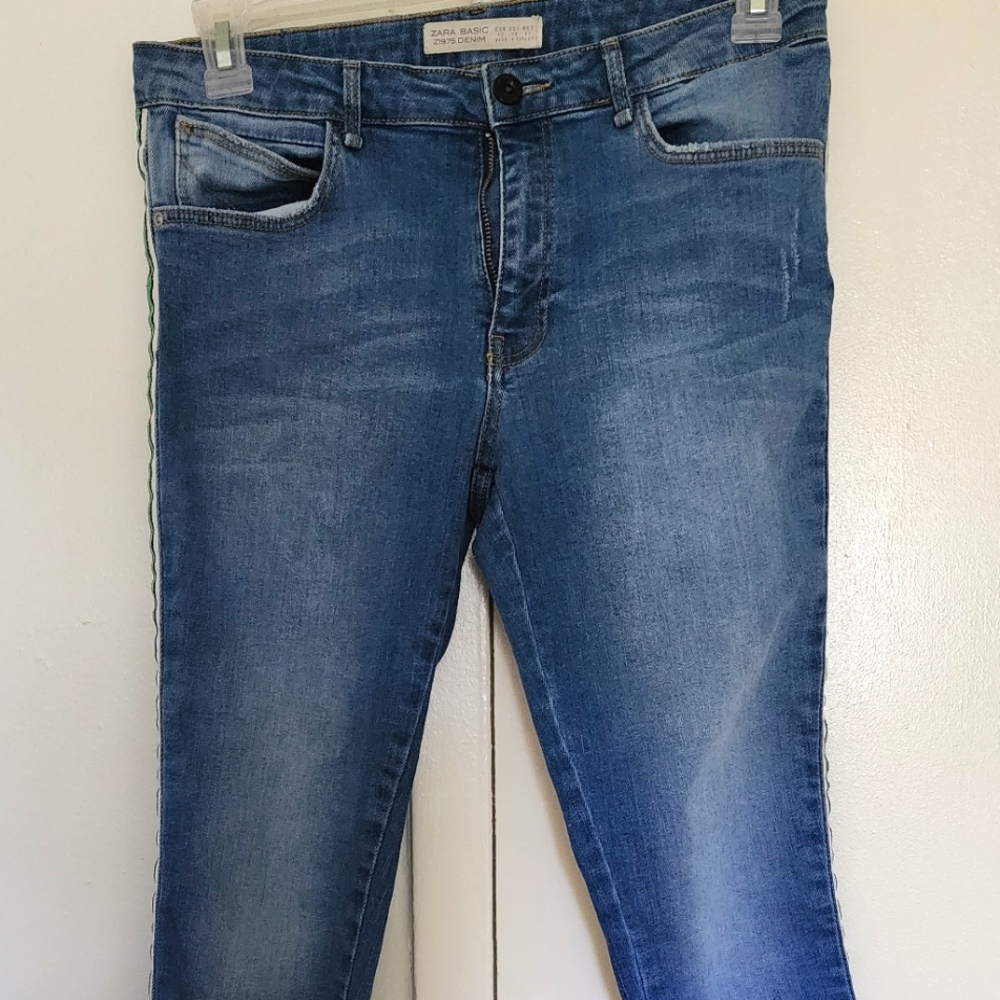 Zara jeans size 10